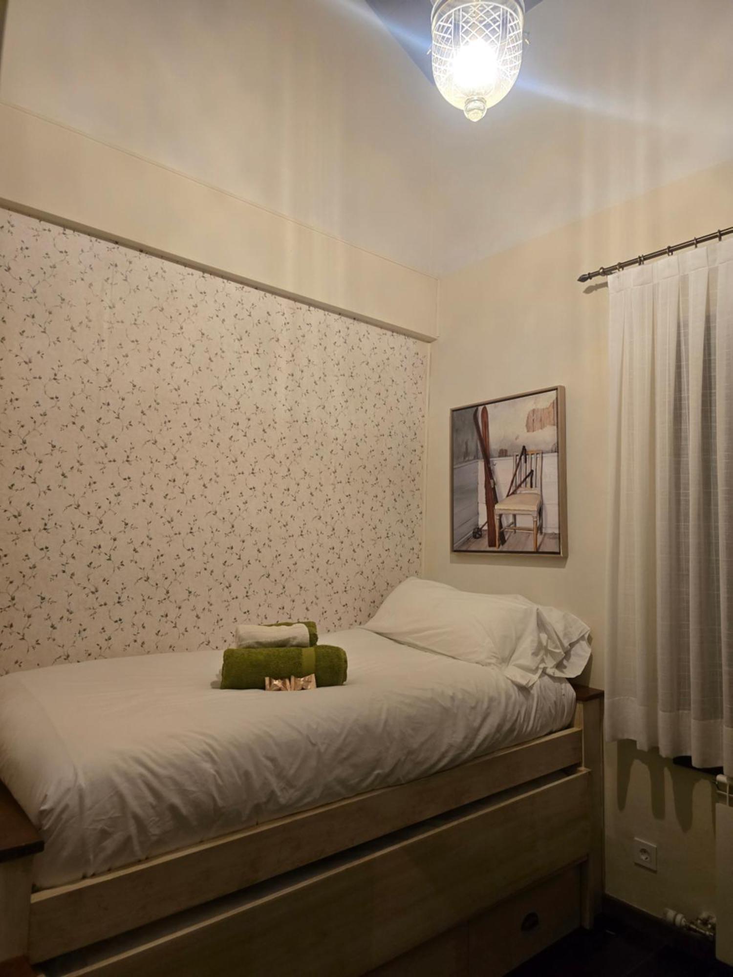 Un Encanto De Duplex Jaca Exterior photo